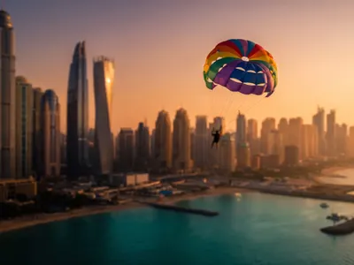 Parasailing Royal