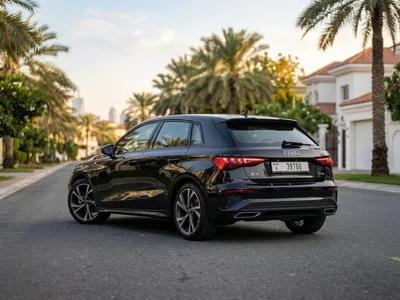 Audi A3 2025 للإيجار في دبي، منظر خلفي