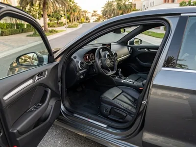Audi A3 Sedan للإيجار في دبي، المقصورة الداخلية