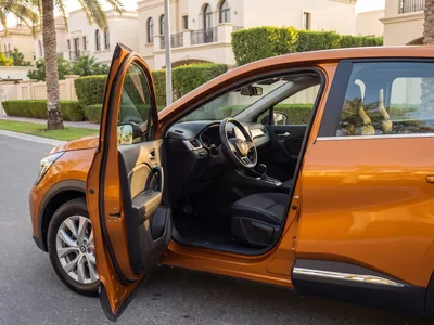Renault Captur à louer à Dubaï, intérieur