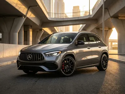 Mercedes GLA 35 AMG à louer à Dubaï, vue avant