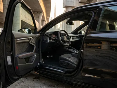 Audi RS3 2023 à louer à Dubaï, intérieur
