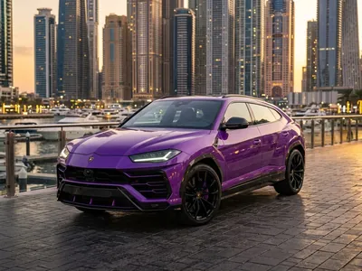 Lamborghini Urus للإيجار في دبي، منظر أمامي