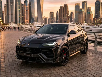 Lamborghini Urus Mansory للإيجار في دبي، منظر أمامي